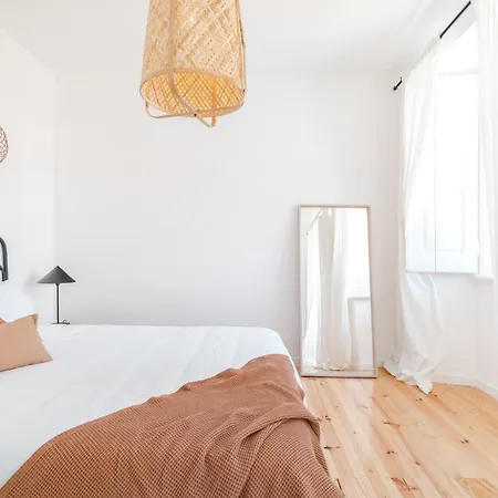 Casa Boma - Sunny And Elegant - Lapa V Apartment Lisbon